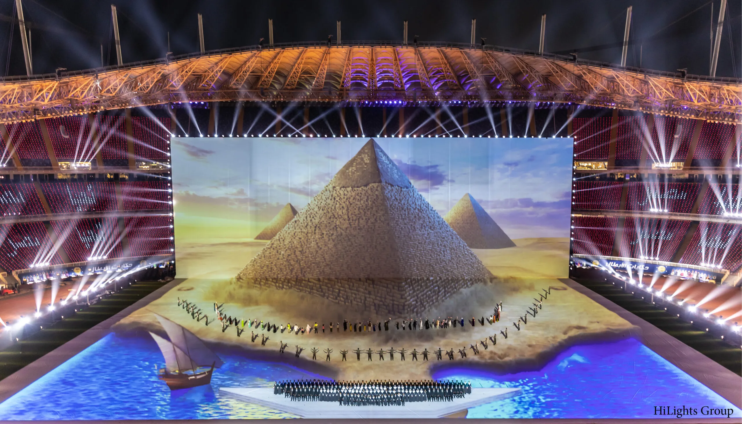 3D projection mapping spectacle enabled by Digital Projection and ...